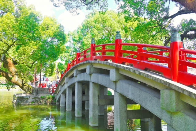 TaikoBashiBridge-and-ShinjiIkePond