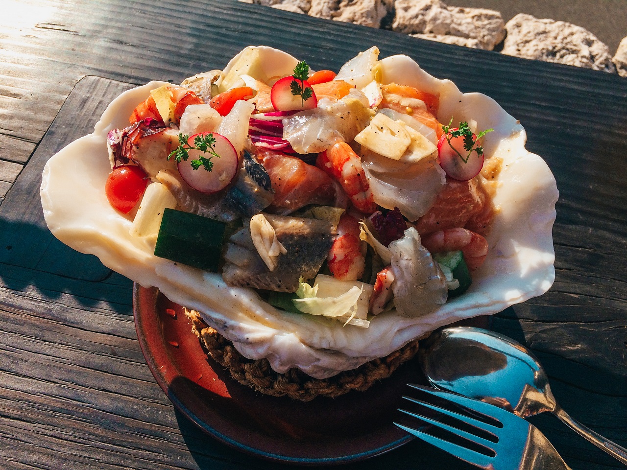 seafoodsalad-sangosho_kamakura-restaurant02