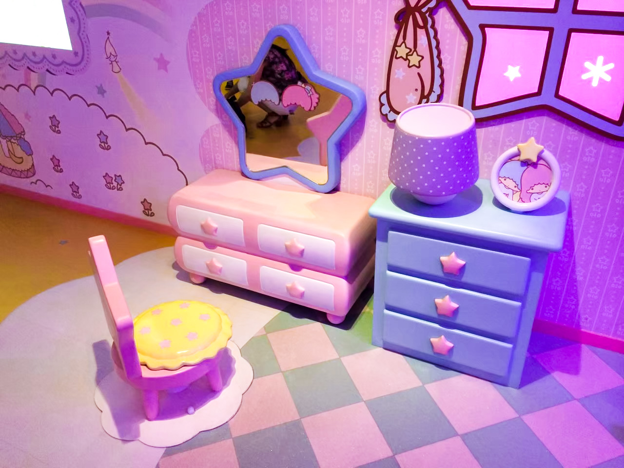 sanrio-puroland-kiki-lala