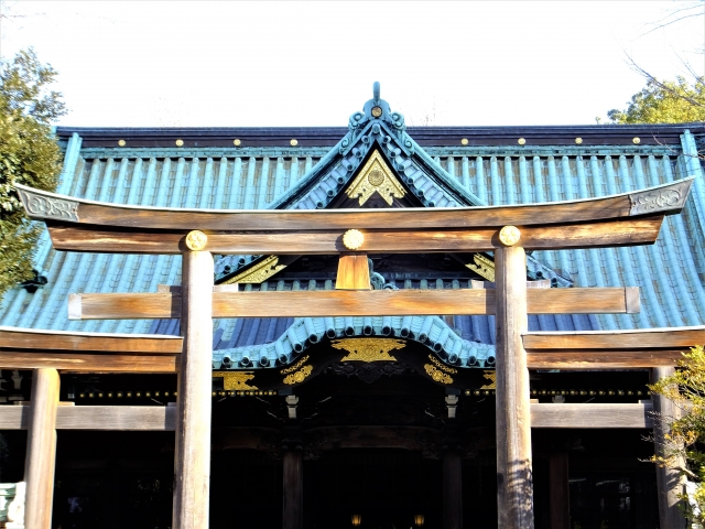 triple toriigate at ushijima shrine, asakusa, Tokyo, japan