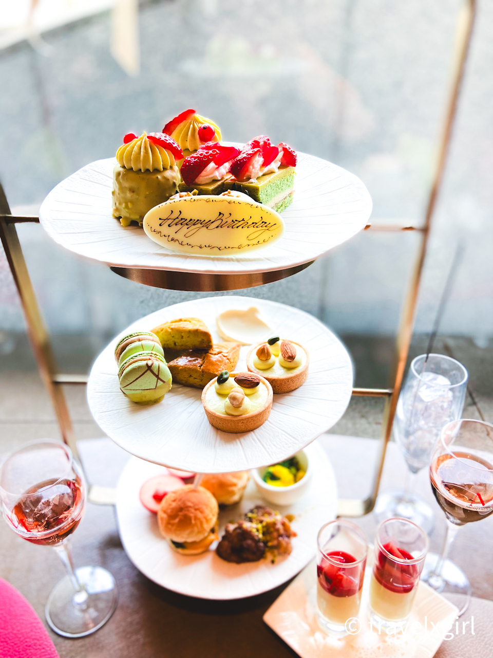 Afternoon tea at Tavern by the green - restaurant in Harajuku / Omotesando