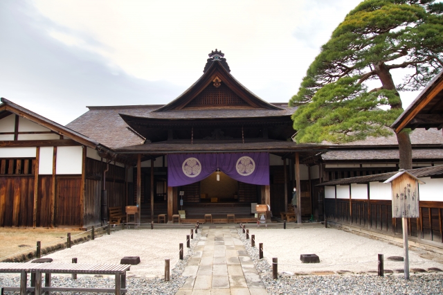 Takayama Jinya