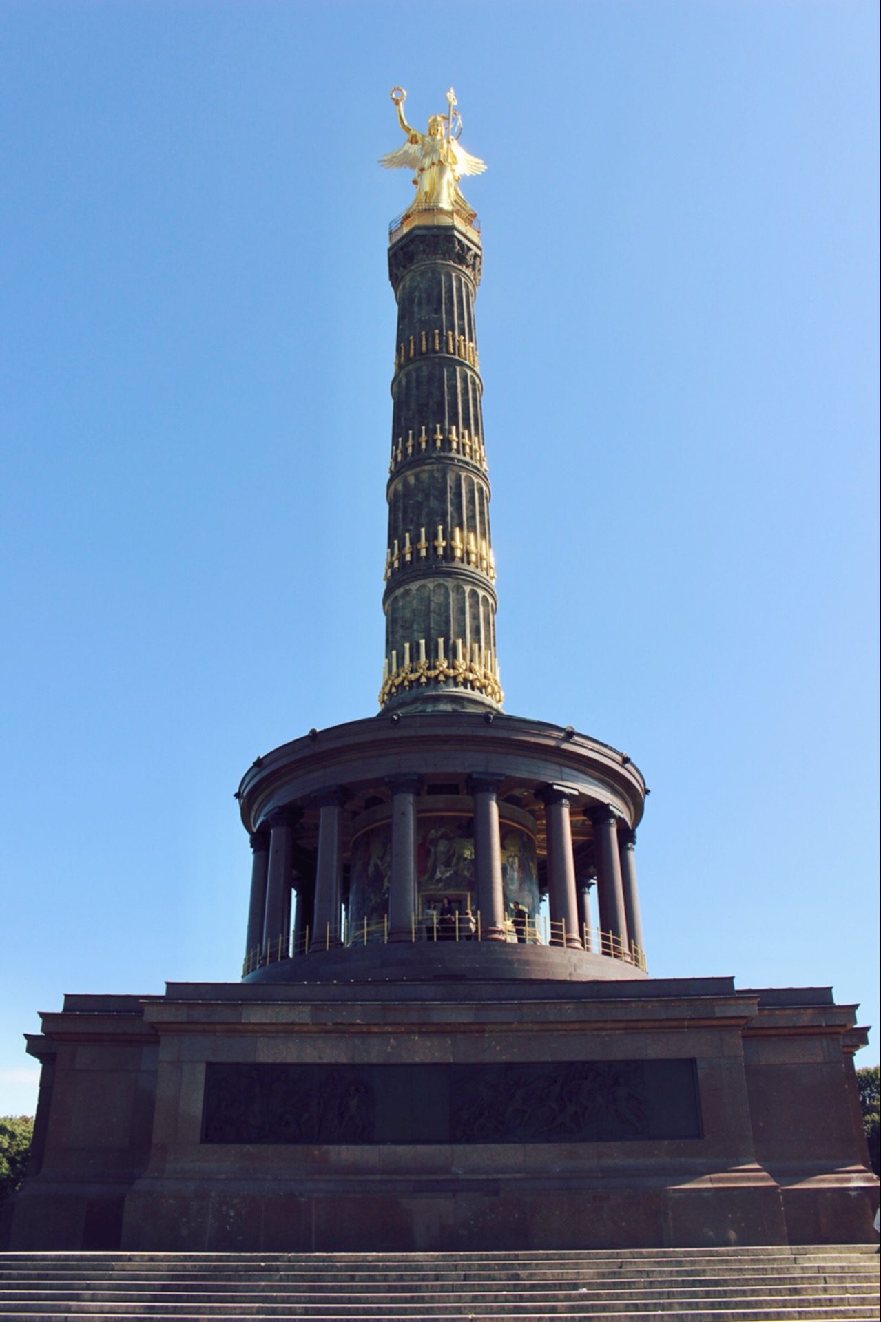 ベルリン観光おすすめスポット：戦勝記念塔