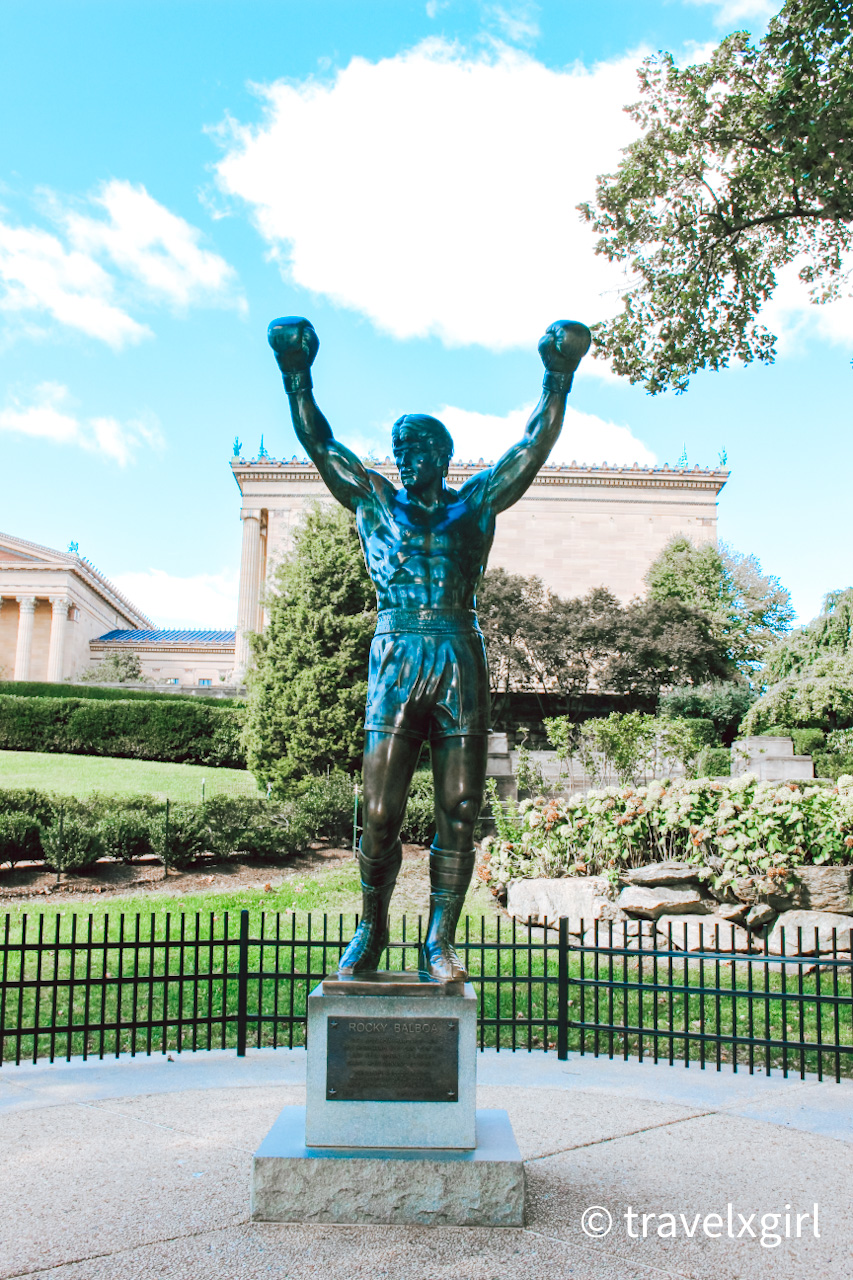 ロッキーの銅像（フィラデルフィア美術館）：フィラデルフィア観光おすすめの見どころ