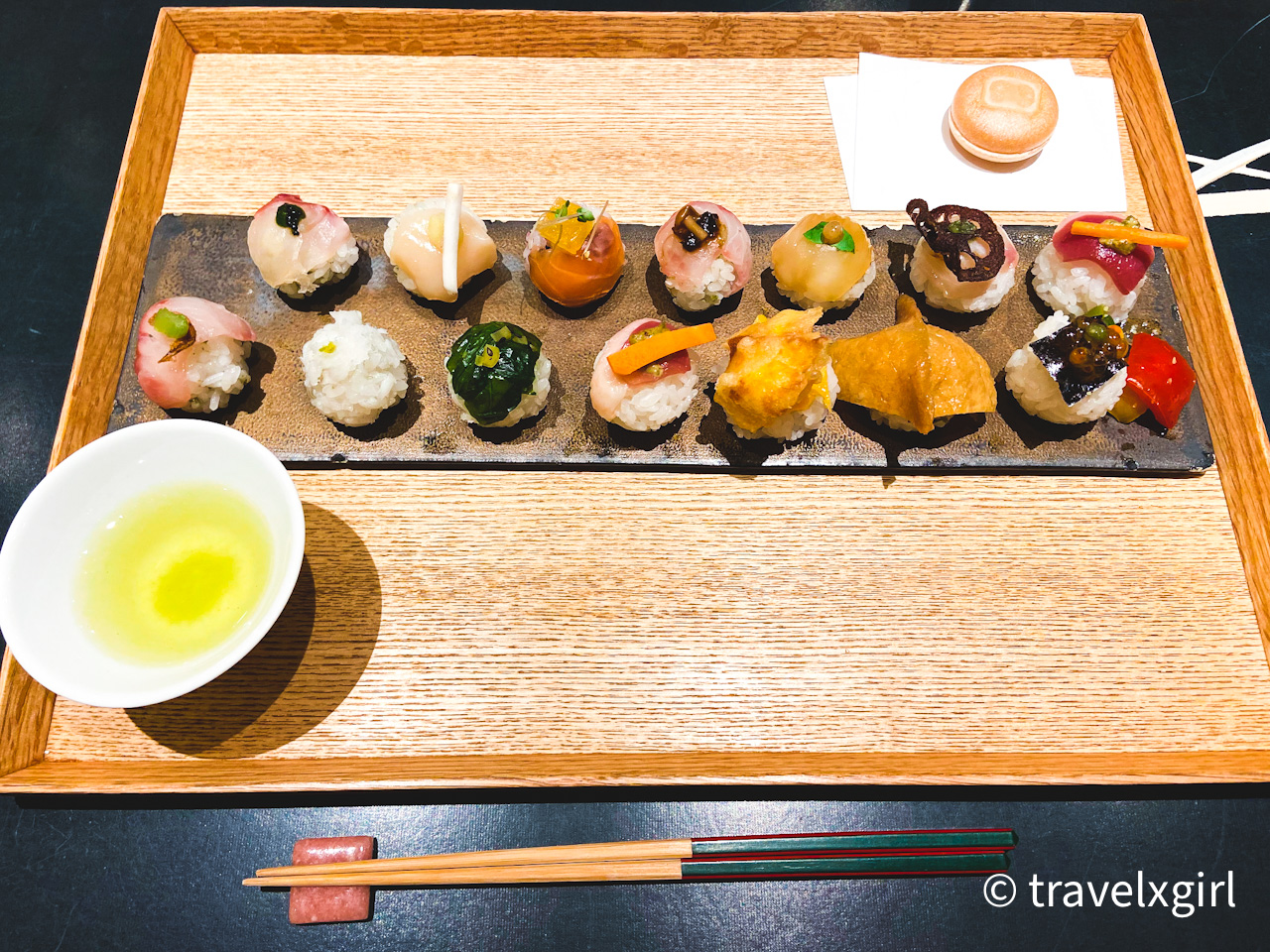 手毬寿司と日本茶、宗田（そうでん）：京都おすすめレストラン